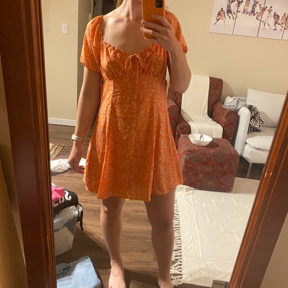 Lush orange flowy beach dress from tobi - Picture 2 of 4